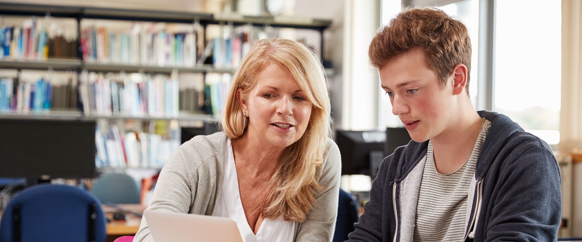 A Patient and Supportive Approach: Finding the Right Tutor for University Studies